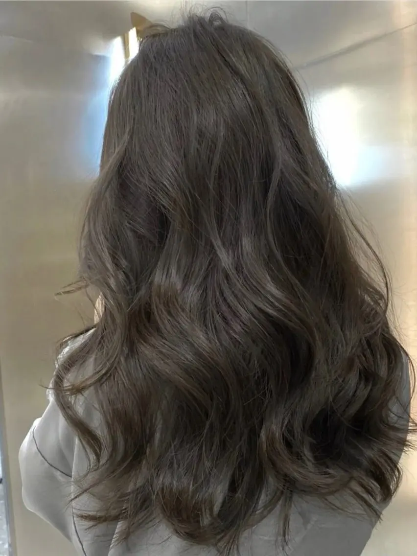 セミロング カラー カット ヘアカラー トリートメント 赤み消しカラー/ ミントカラー/トモキのヘアスタイル