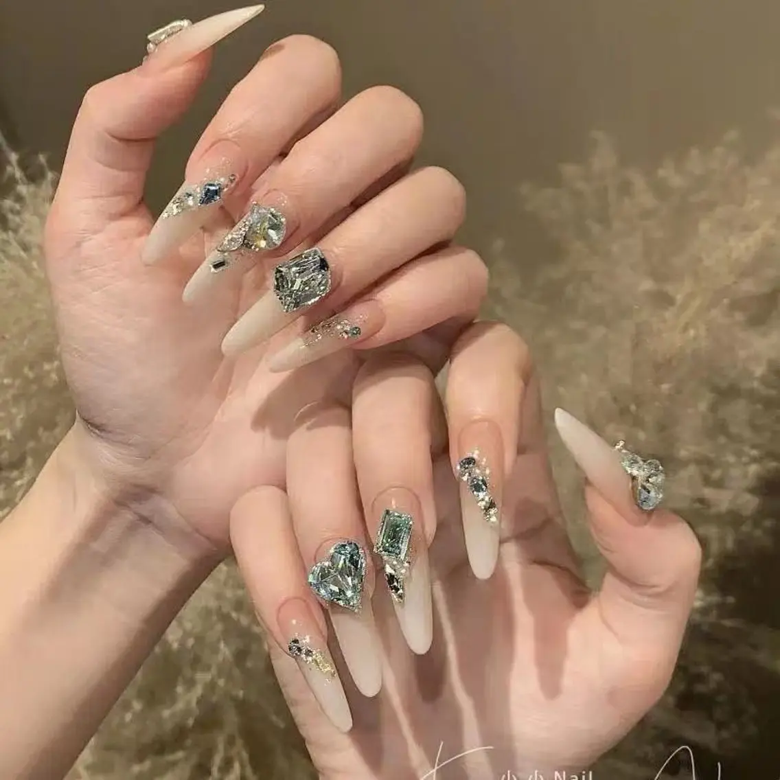 ネイル ハンドネイル Pure&Rich Nailのネイルデザイン