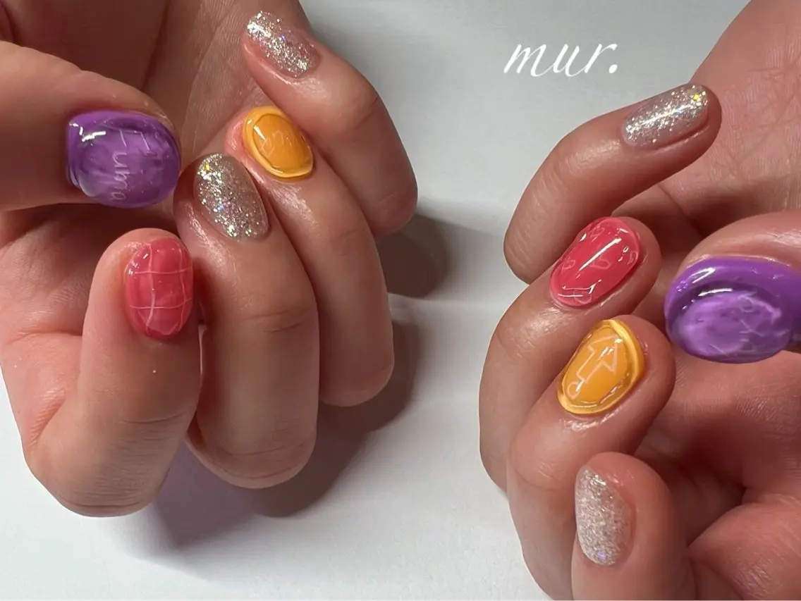 ネイル ジェルネイル ラメ(グリッター) ワンカラーネイル ぷっくりネイル nailsalon mur.のネイルデザイン