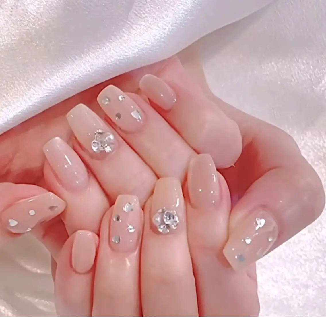 ネイル Ecrin nail ✨Yukiのネイルデザイン