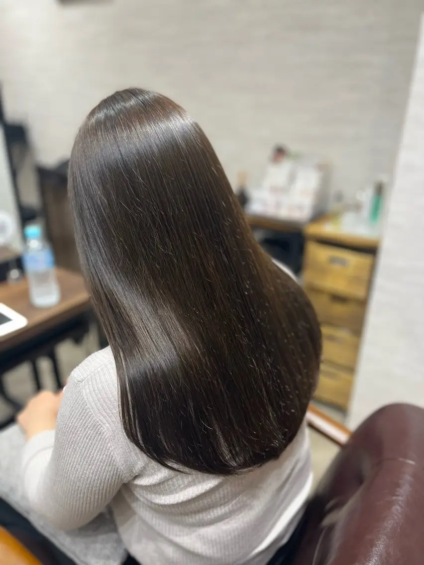 ロング カラー ベージュカラー カット ヘアカラー トリートメント 🫧ぷる艶カラー🫧 Yuubi🦩のヘアスタイル