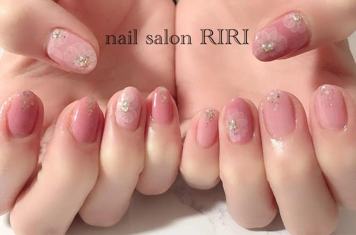 ネイル フラワーネイル RIRI リリのネイルデザイン