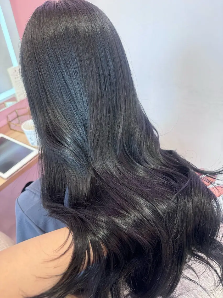 ロング カット ヘアカラー 艶カラー✨レイヤー 𝐚𝐲𝐚𝐤𝐚のヘアスタイル