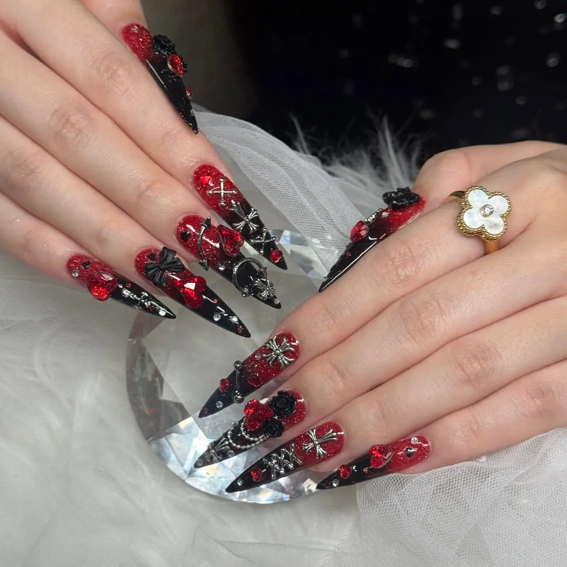 ネイル フットネイル フレンチネイル グラデーション 韓国ネイル ロングネイル ハンドネイル Hot Nail Salonのネイルデザイン