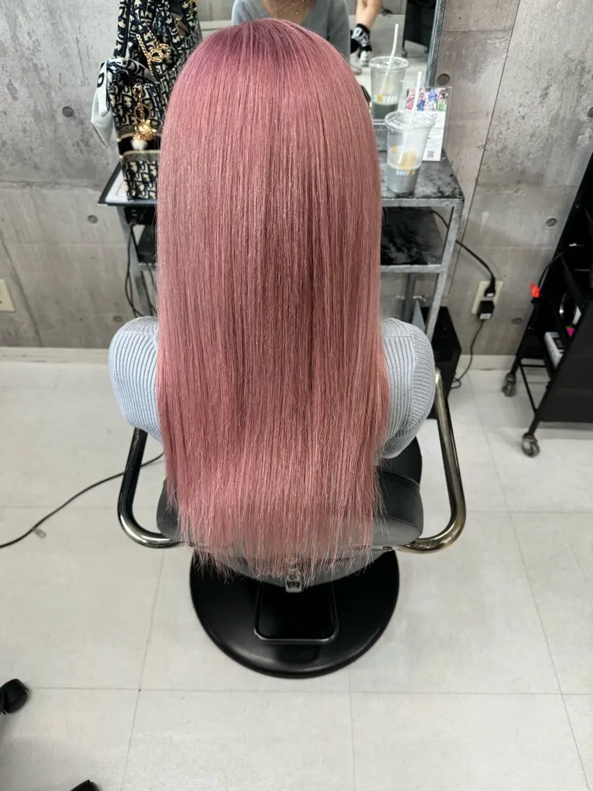 ロング カラー ヘアカラー トリートメント 🐚🧸 MAKI 🧸🐚のヘアスタイル