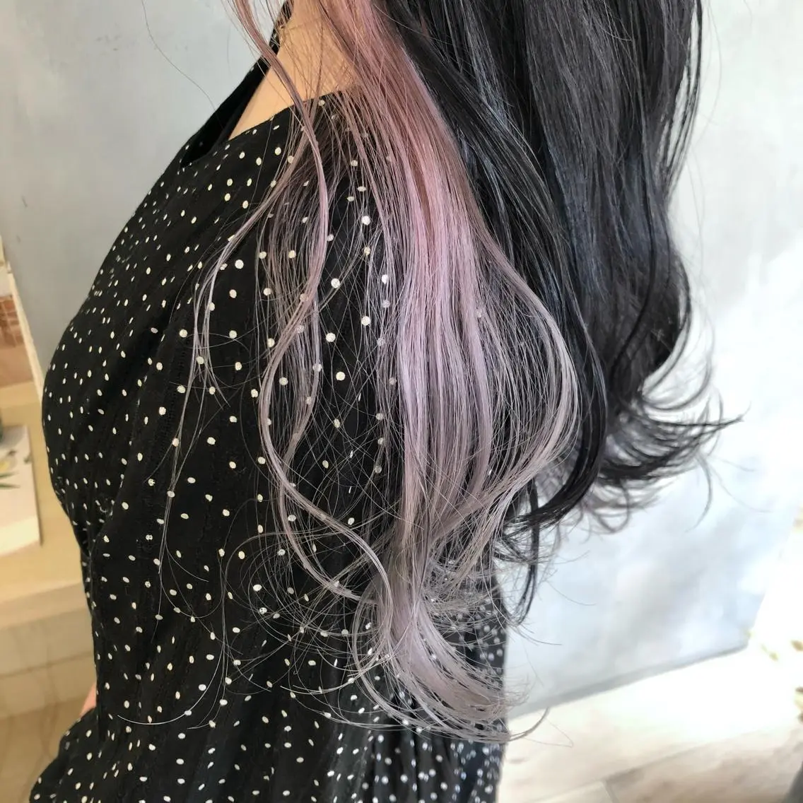 ロング カラー ブリーチ ラベンダーカラー ラベンダーピンク ピンクカラー MAI ROCCO3rdのヘアスタイル