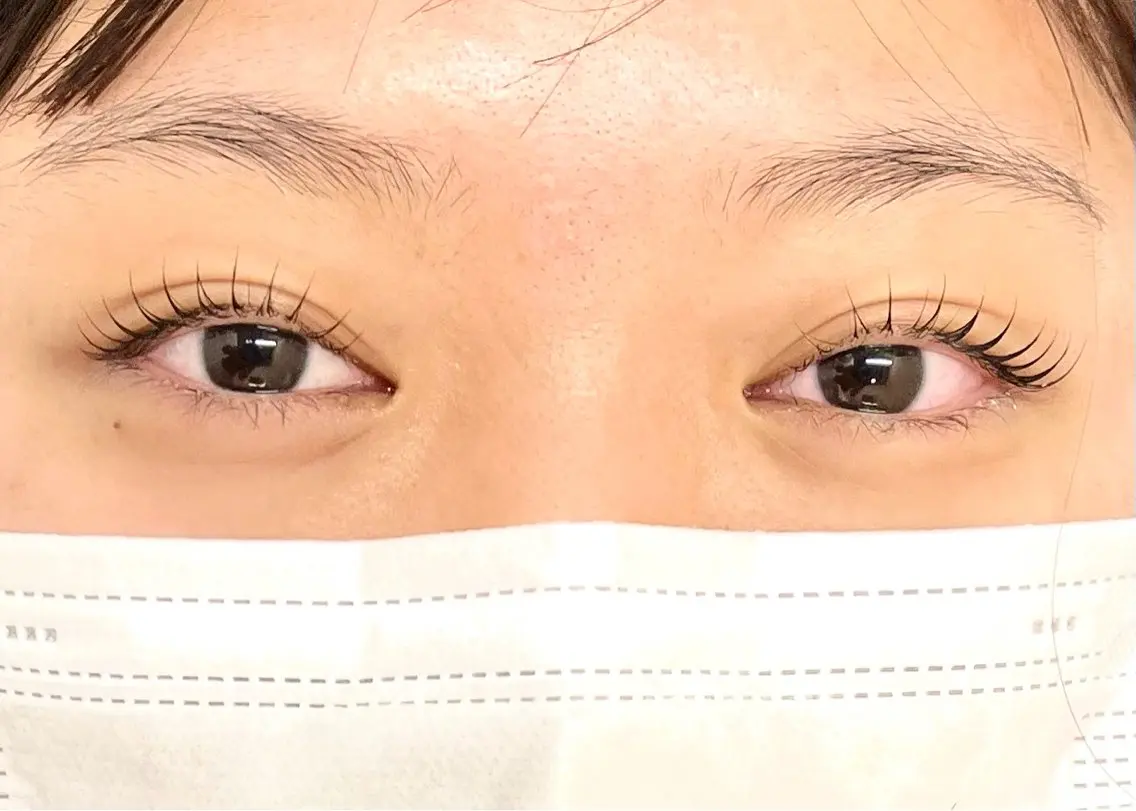 マツエク・マツパ パリジェンヌラッシュリフト まつげパーマ Haruka✄﻿ 透明感カラー🫧🌙のヘアスタイル