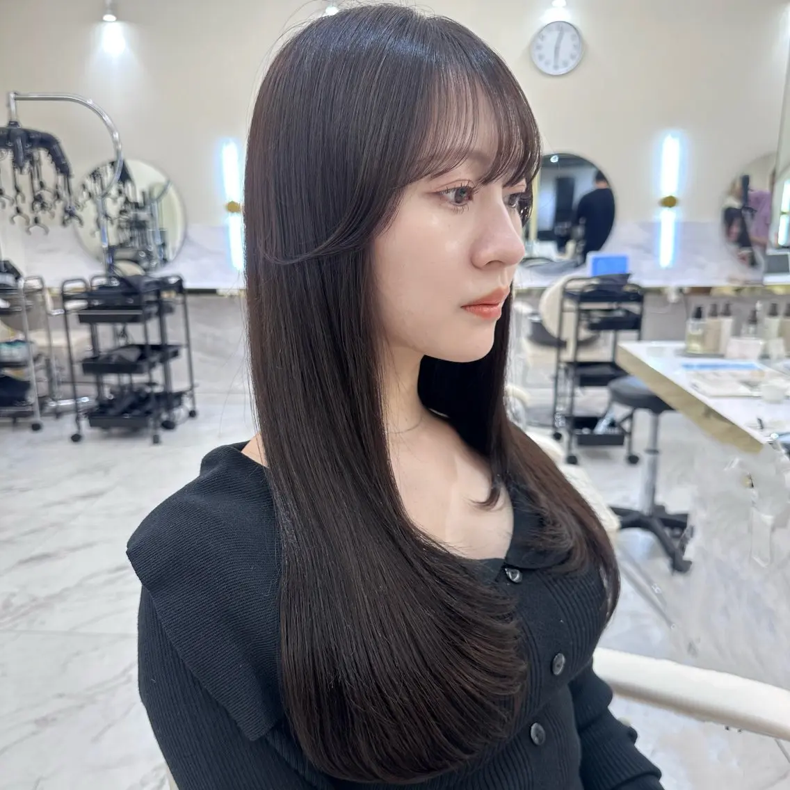 ロング ヘアカラー 縮毛矯正 トリートメント ニシダヒカリ🌙 髪質改善×似合わせのヘアスタイル
