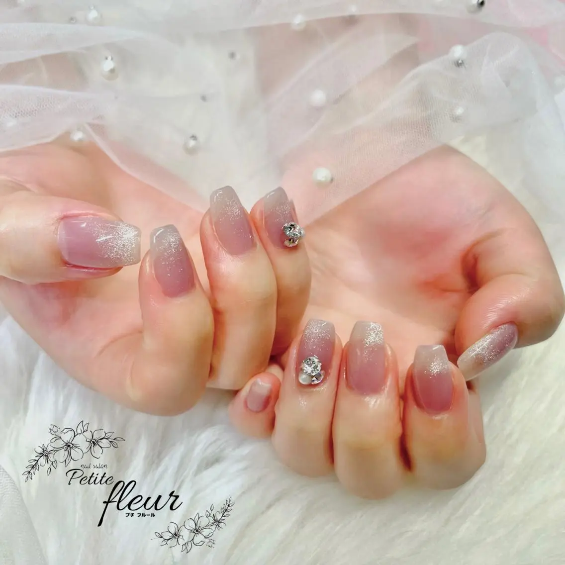 ネイル キラキラネイル ハンドネイル ❁⃘*。Petite fleur❁⃘*りさのネイルデザイン