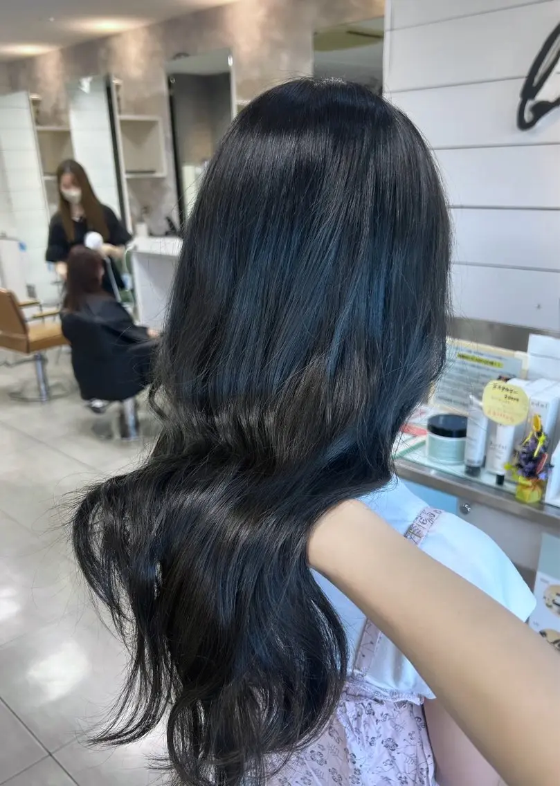 ロング カット ヘアカラー 🫧艶髪カラー🫧 森本くるみのヘアスタイル