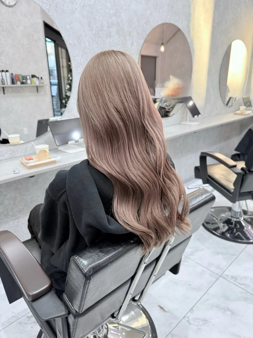 ロング カラー 🌺ハイトーン🌺 矢葺 なぎさ🌺🌺のヘアスタイル