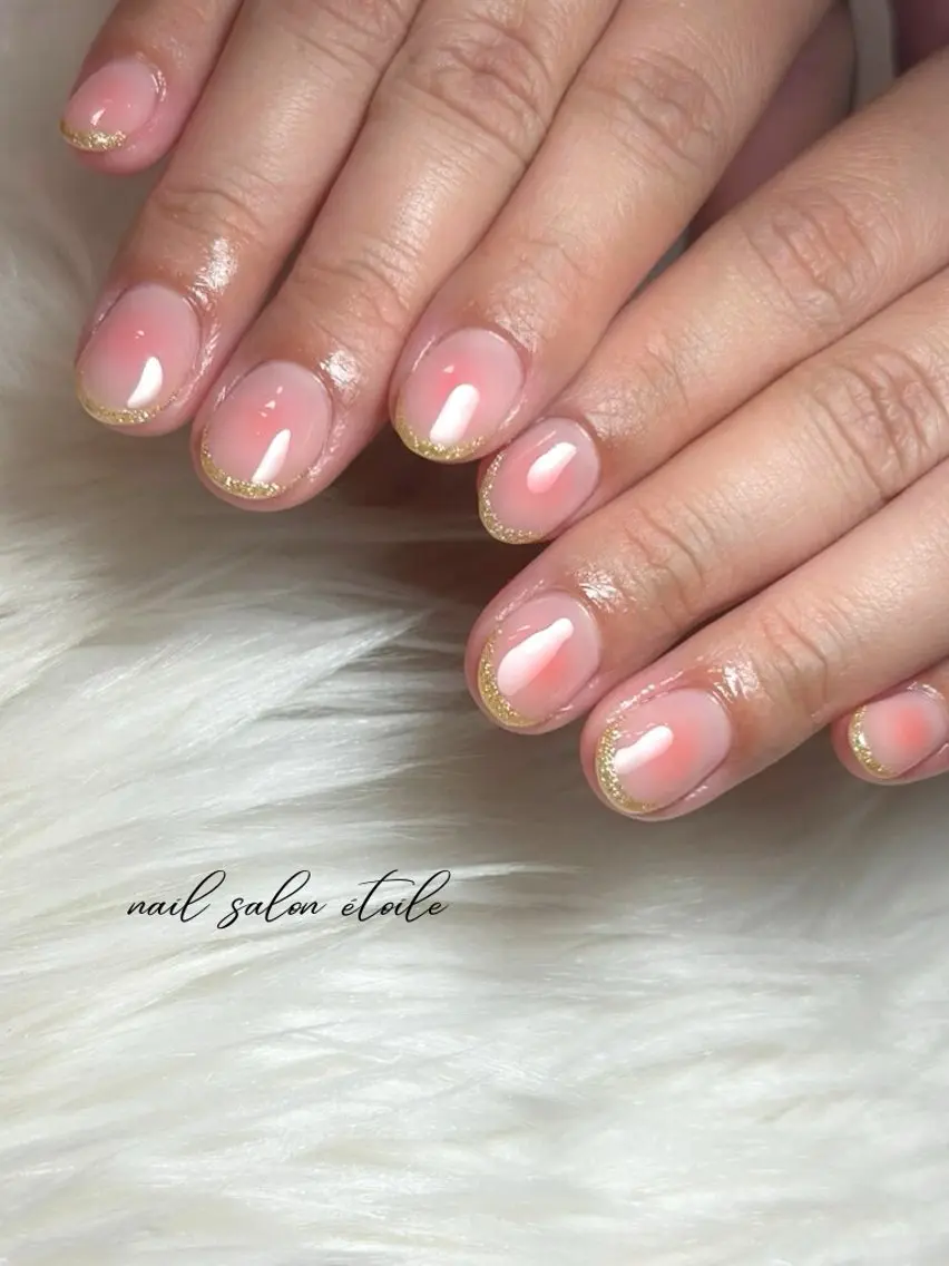 ネイル チークネイル フレンチネイル ゴールド オフィスネイル シンプルネイル ハンドネイル nail salon étoileのネイルデザイン