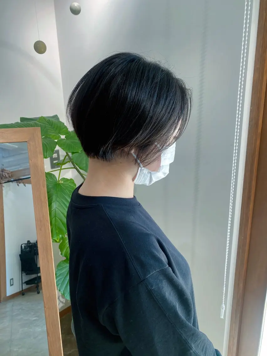 ショート ショートヘア 美髪矯正/艶ストレー ト/髪質改善/楓のヘアスタイル