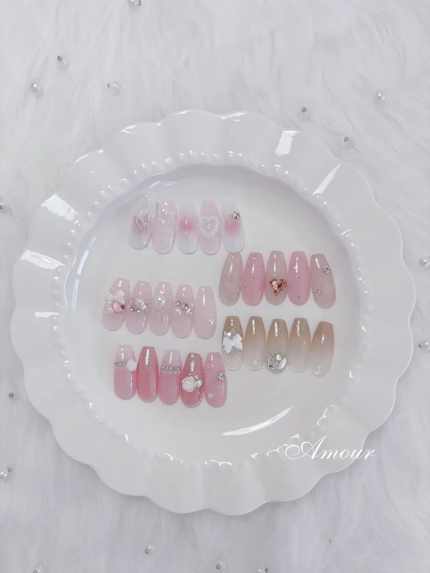 ネイル ハンドネイル Amour 🎀のネイルデザイン