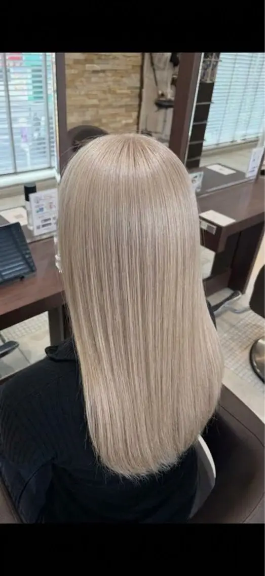 ロング カラー ベージュカラー ブリーチ 透明感カラー ハイトーンカラー ホワイトベージュ ブリーチモデル募集/ Mizuki🪽🥣のヘアスタイル