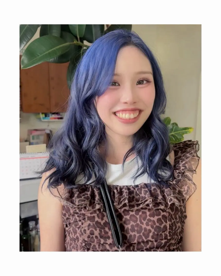 ミディアム mickey Yuinaのヘアスタイル