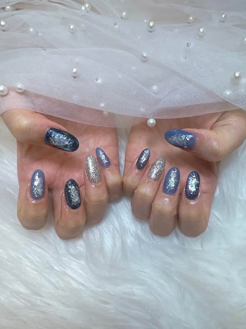 ネイル フレンチネイル ジェルネイル ガラスフレンチ ハート キラキラネイル Queeens nailのネイルデザイン