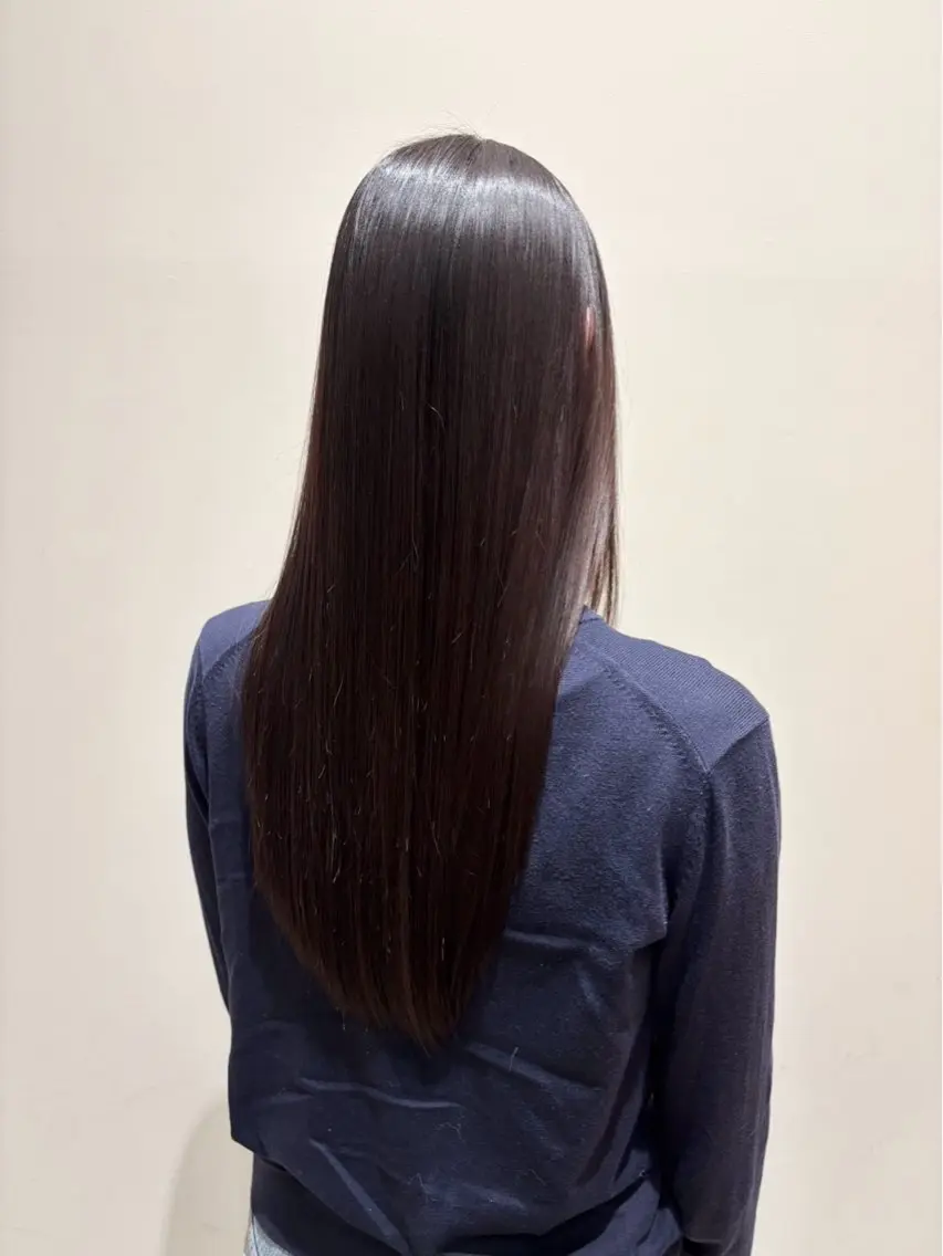 ロング カット monami 鈴木 茉由奈のヘアスタイル