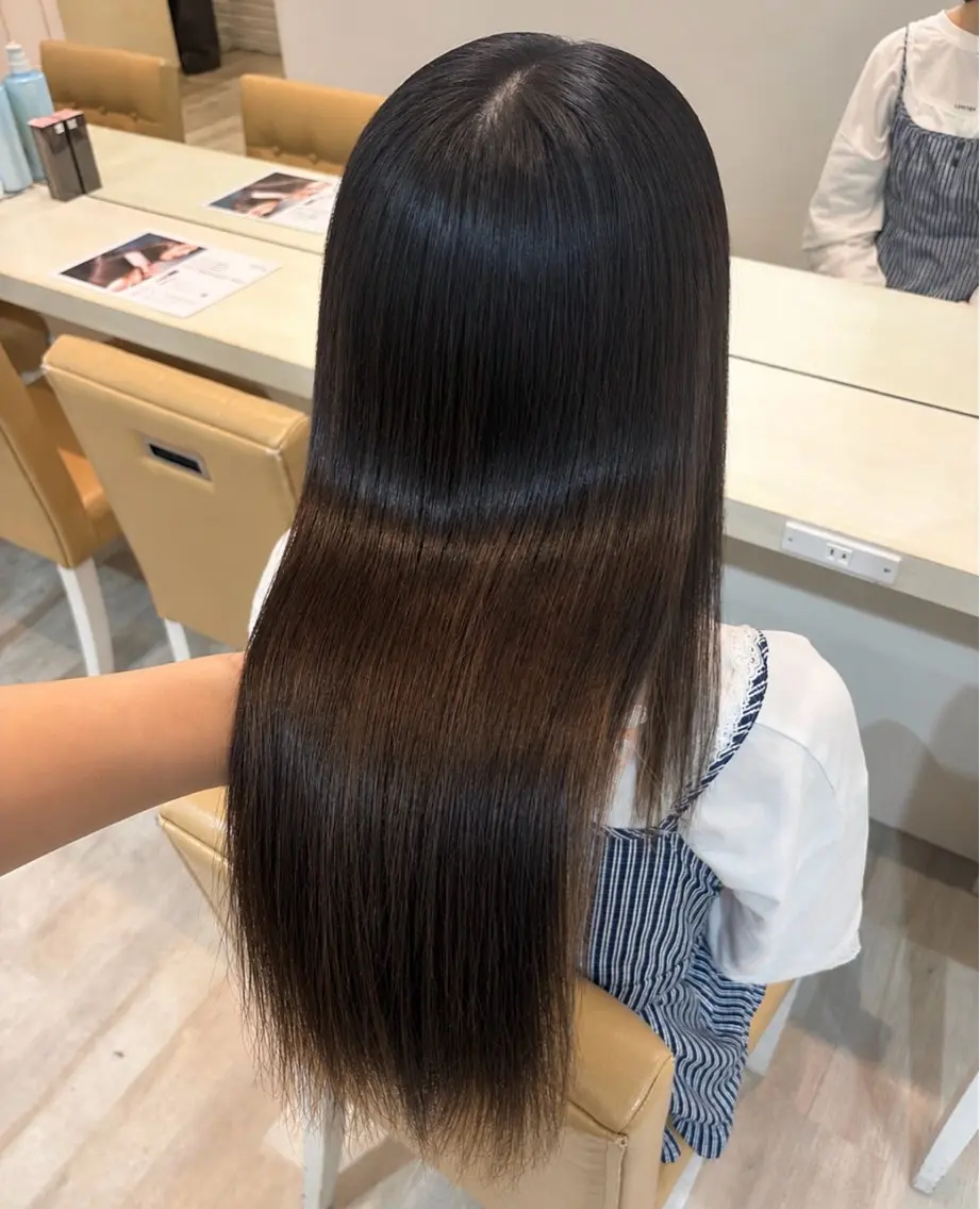ミディアム トリートメント SHION🍒ྀི/ ヘアメ/ピンクカラーのヘアスタイル