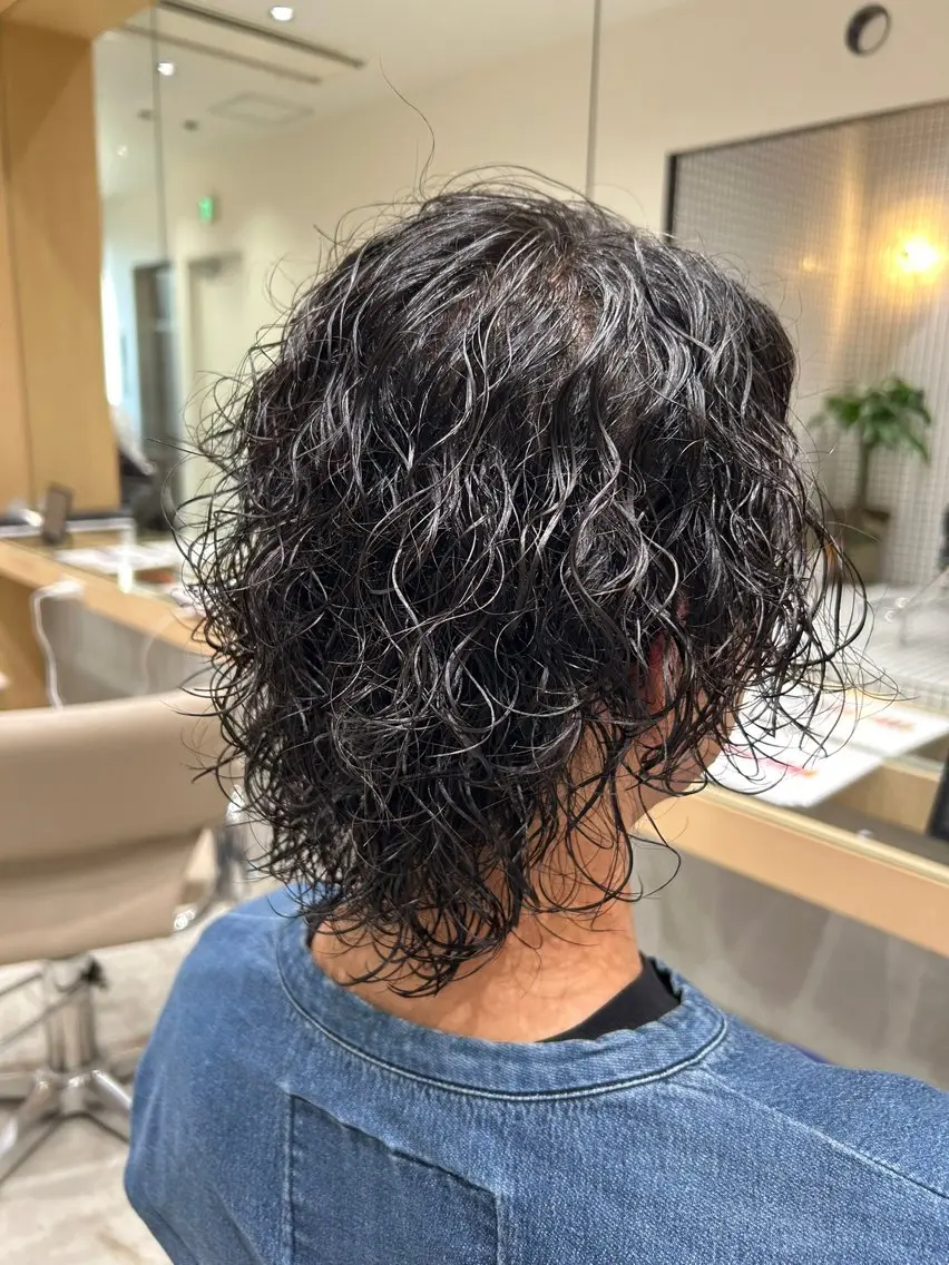 パーマ メンズ フェードカット メンズパーマ 🐲ツイスパ🐲 フェード/龍のヘアスタイル