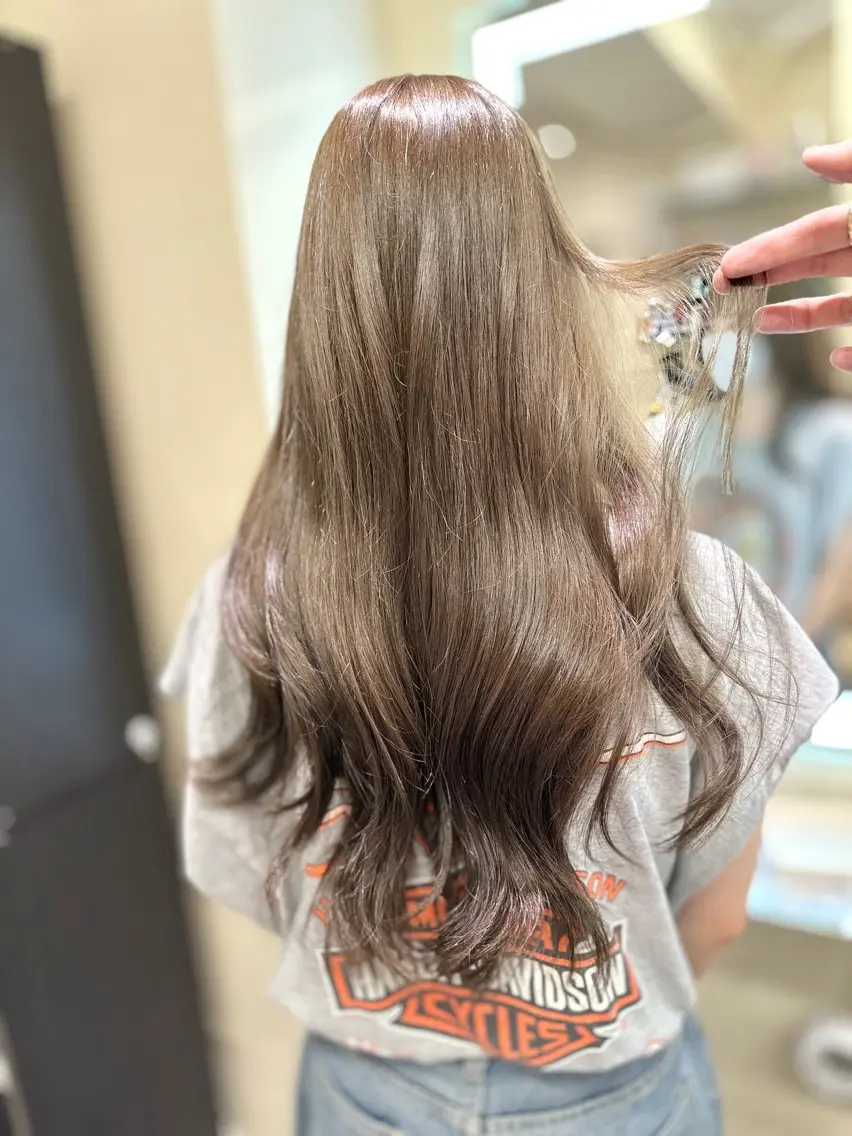 ロング カラー アディクシーカラー バレイヤージュ ベージュカラー ブリーチ デザインカラー opus 店長大和 レイヤー/赤み消しのヘアスタイル