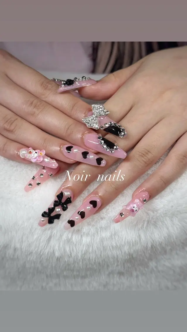 ネイル Noir nailsのネイルデザイン