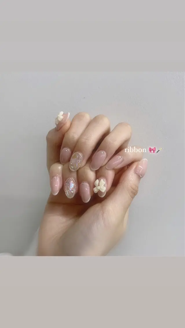 ネイル ハンドネイル 【LILY】 ainaのネイルデザイン