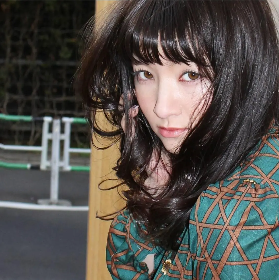 ロング カラー 切りっぱなしボブ ショートボブ バレイヤージュ ベージュカラー 黒髪 カット ヘアカラー トリートメント 韓国レイヤー柔らかい 地毛風縮毛矯正/マツのヘアスタイル