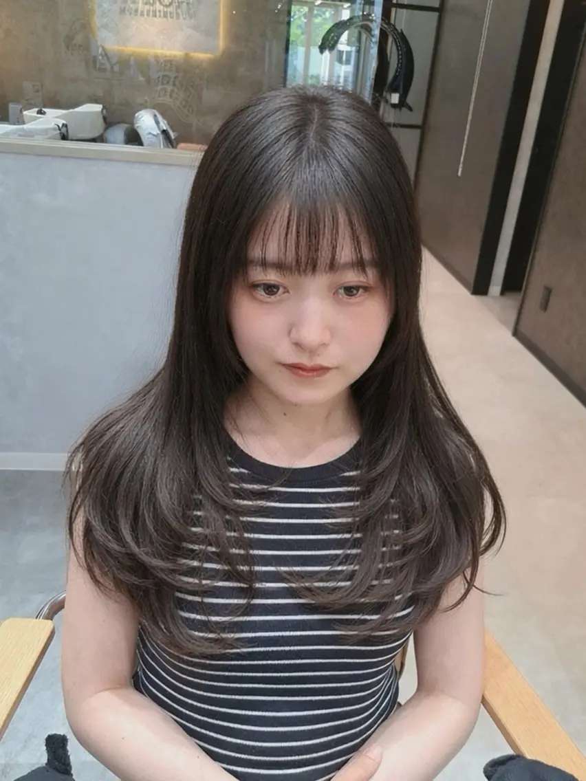 ロング ロングレイヤー レイヤーカット ロング カット 関口 知佳のヘアスタイル