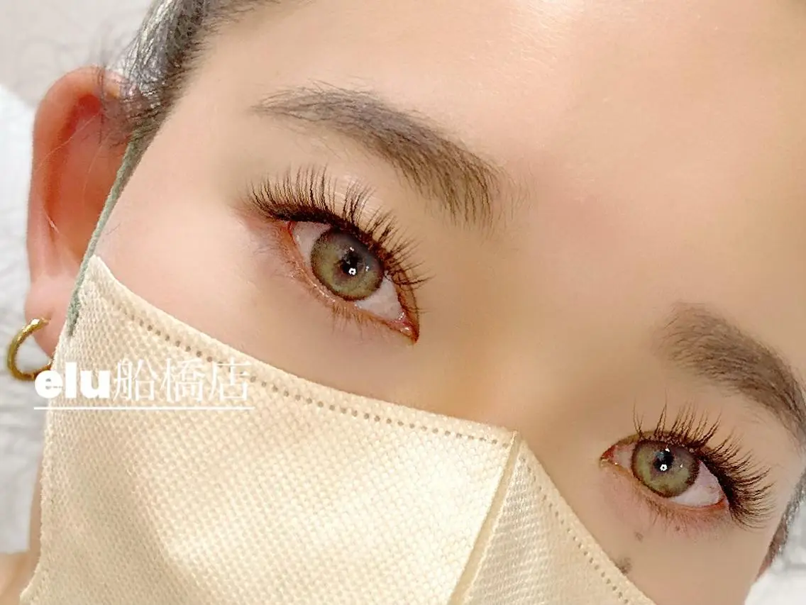 マツエク・マツパ elu :nail&eyeのネイルデザイン
