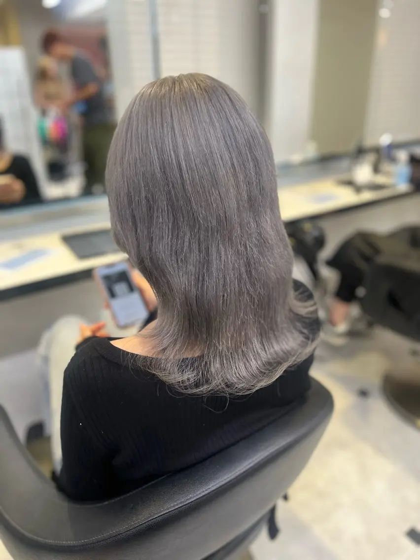 ミディアム カラー ヘアアレンジ カット ヘアカラー トリートメント ヘッドスパ ヘアセット 💕上野美容師☁ ブリーチ💖サワのヘアスタイル