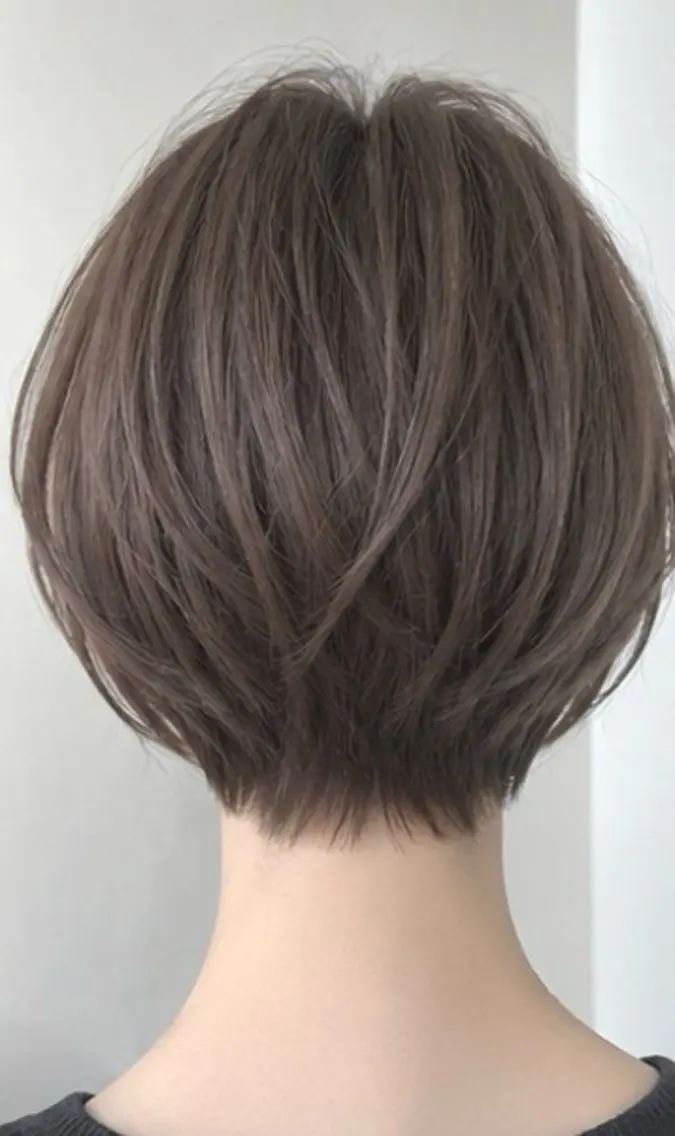 ショート カラー ショートボブ 丸みショート 透明感カラー ボブ くびれヘア FORCE 青木明日翔のヘアスタイル