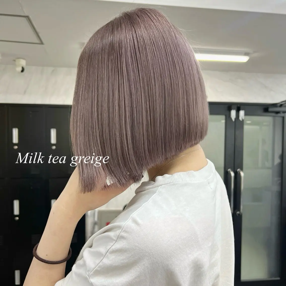 ミディアム カラー シールエクステ ハイトーンカラー エクステ ヘアカラー シールエクステ特化 ハイトーン、NANAのヘアスタイル