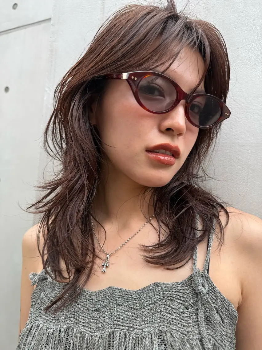 セミロング アッシュ アッシュブラウン ラベンダーベージュ ボブ ハッシュカット カット ヘアカラー トリートメント レイヤーカット\ウル フ　chinatsuのヘアスタイル