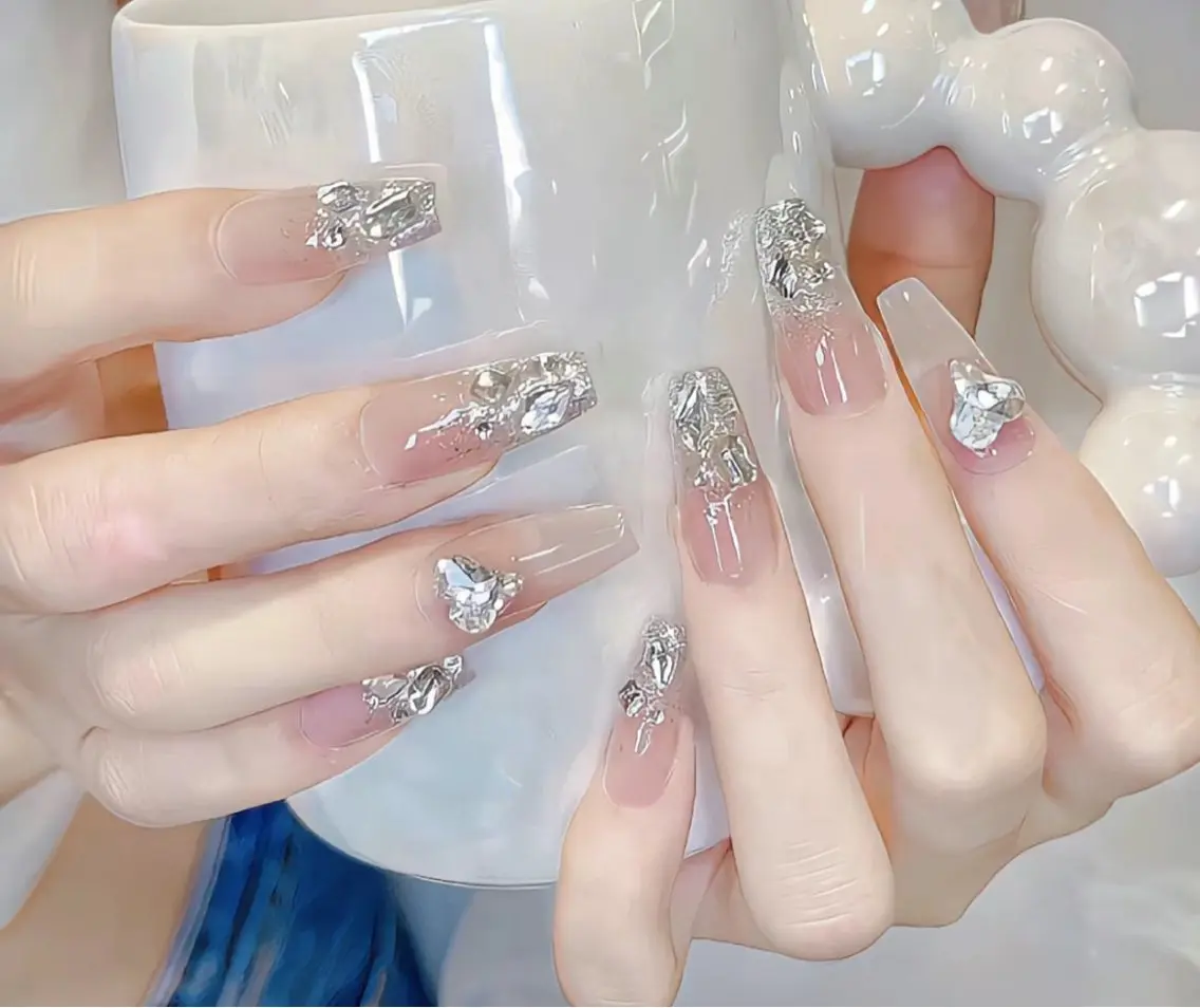 ネイル ハンドネイル M🌷nail 長さだし専門店のネイルデザイン