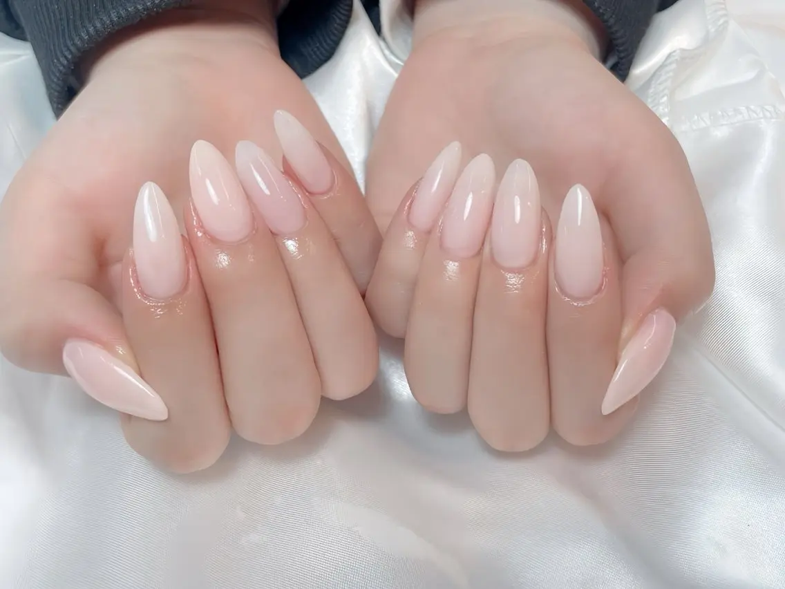 ネイル アートネイル チークネイル ジェルネイル ロングネイル マグネットネイル ハンドネイル Rin Nail 新大久保店のネイルデザイン