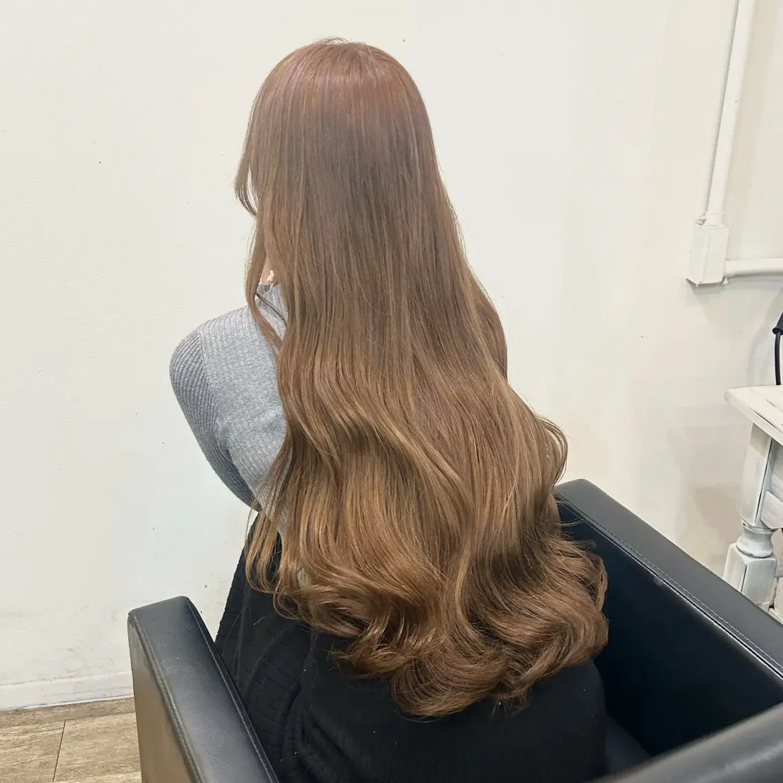 ロング カラー ベージュカラー ブリーチ ブラウンカラー 透明感カラー グレージュ カット ヘアカラー トリートメント ブリーチなしベージュ /ヘアセット/ミユのヘアスタイル