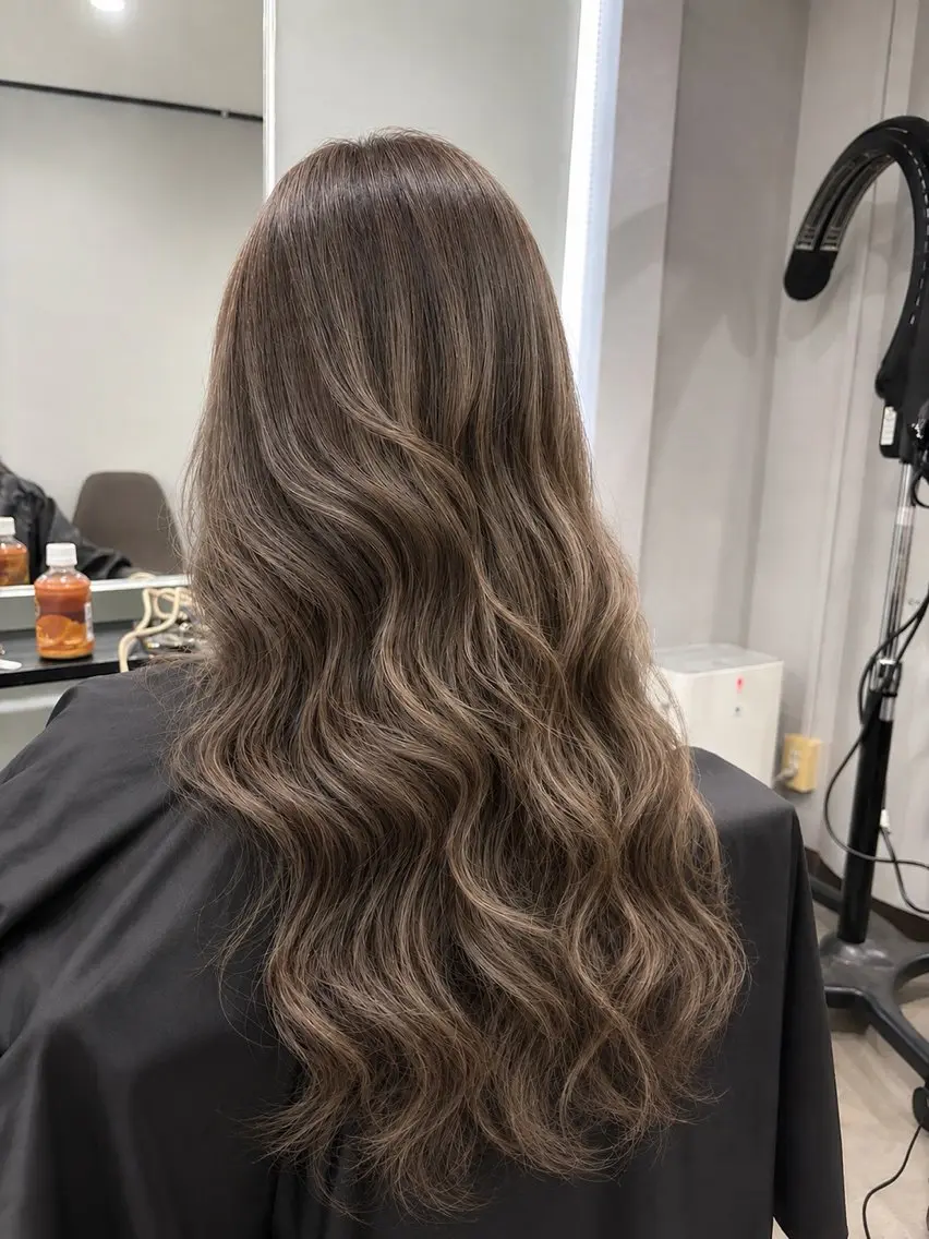 ロング ハイライト 🤍HIKARI🤍 ハイライト/レイヤーのヘアスタイル