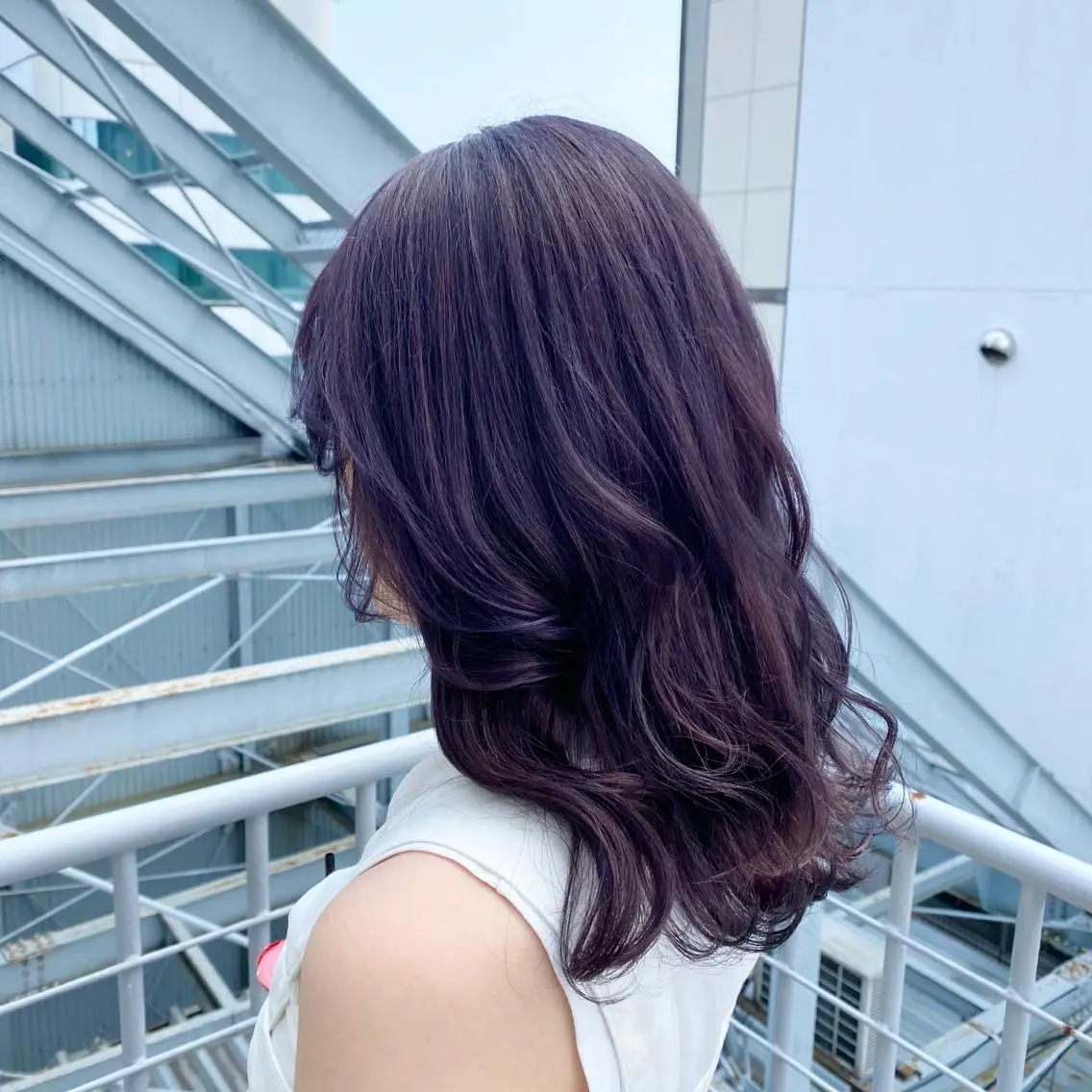 ミディアム カラー 🩵ブリーチカラー MIORI🩵のヘアスタイル