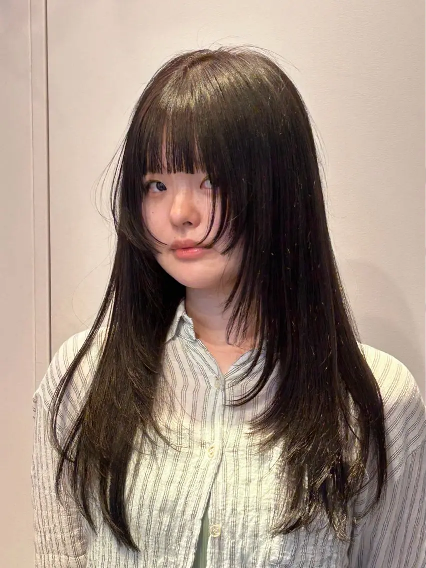 ロング カラー カット ヘアカラー トリートメント ナチュラル大人っぽい スタイル　MAORIのヘアスタイル