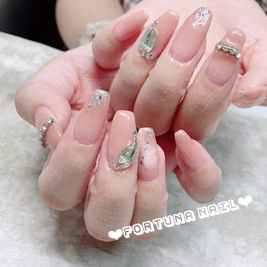 ネイル Nail •Head スパFortunaのネイルデザイン