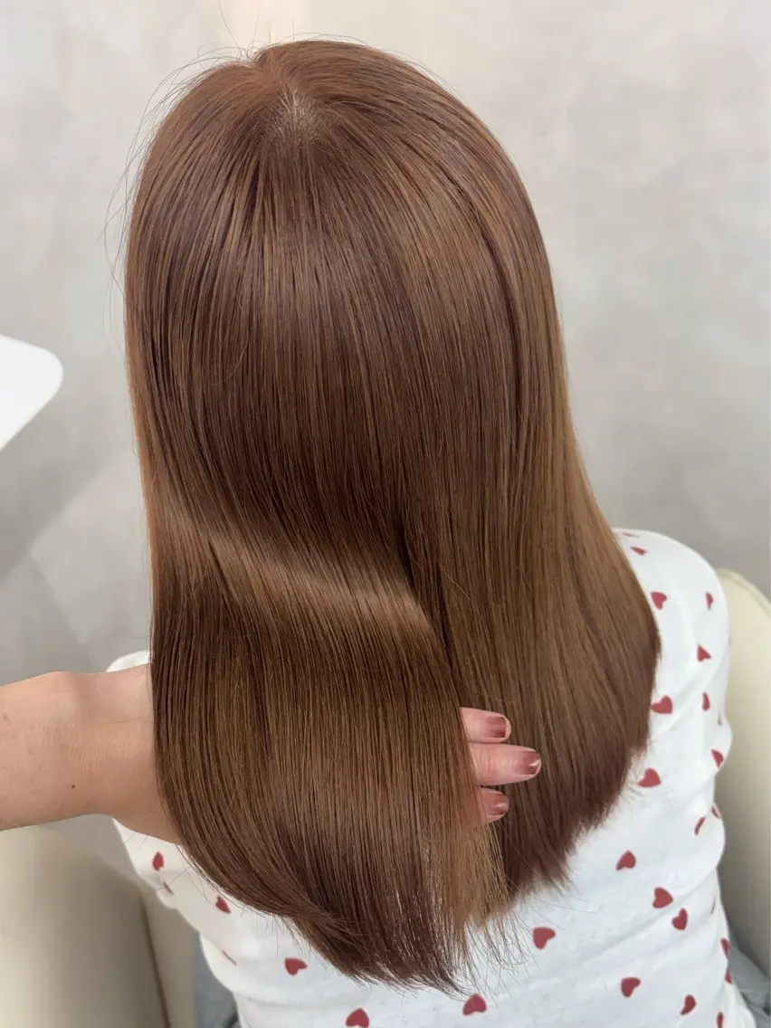 ミディアム ヘアカラー 🤍るい🤍カット モデル募集中🪽🫧のヘアスタイル