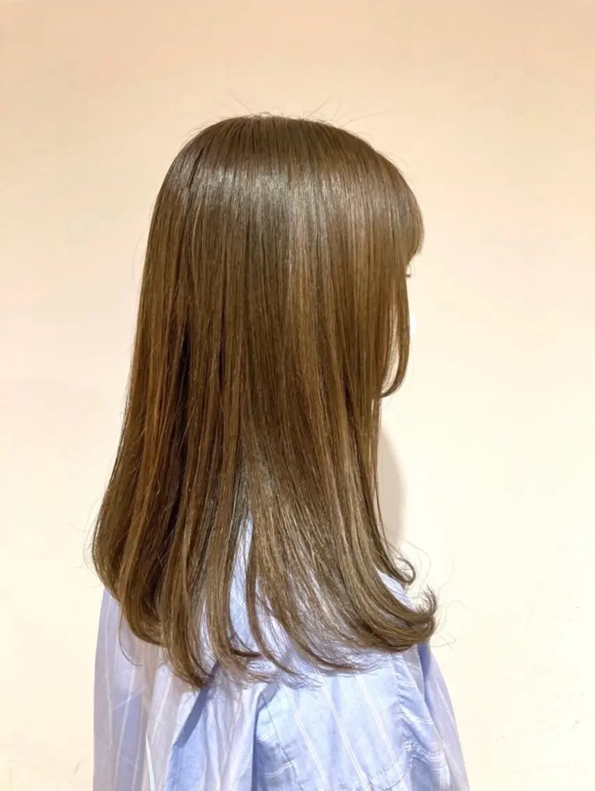カラー ベージュカラー ヘアカラー 🫧すずき ももか🫧のヘアスタイル