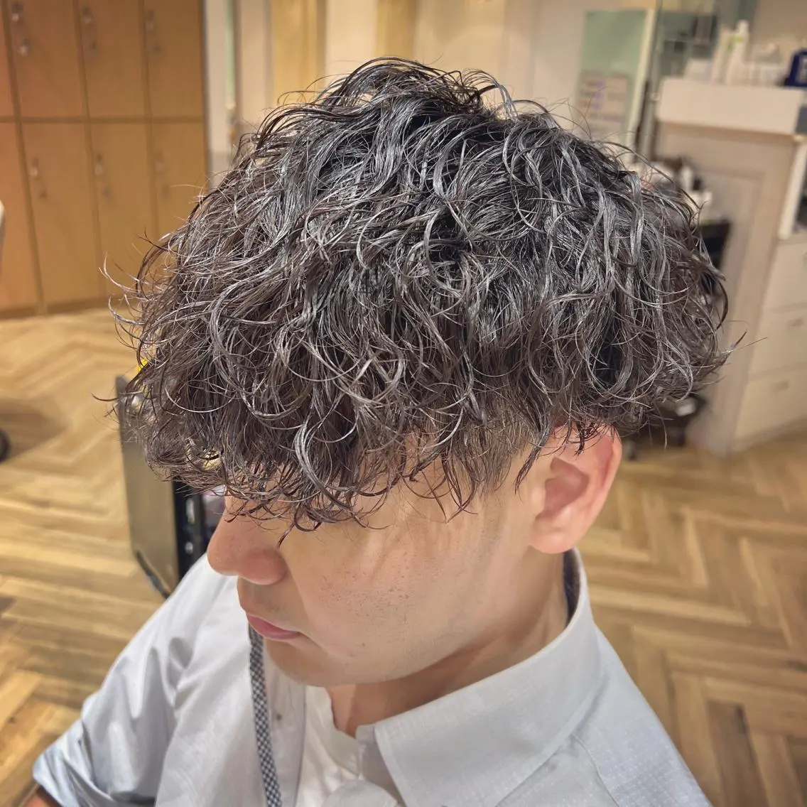 ショート パーマ メンズ メンズパーマ 波巻きパーマ スパイラルパーマ メンズ特化 ナカネ カツヤのヘアスタイル