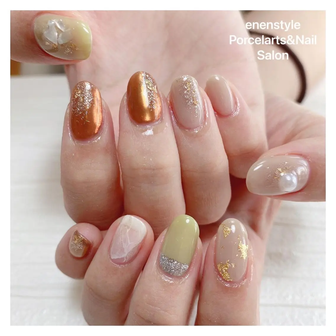 ミディアム ネイル ハンドネイル 🐾enen style 🐾のネイルデザイン