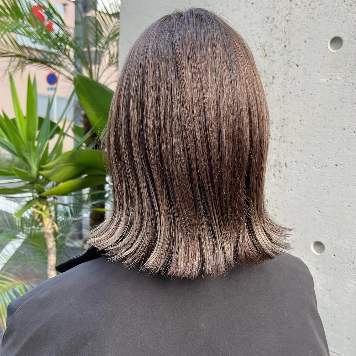 ミディアム カット ヘアカラー トリートメント ヘッドスパ putri店長 和田鈴采のヘアスタイル