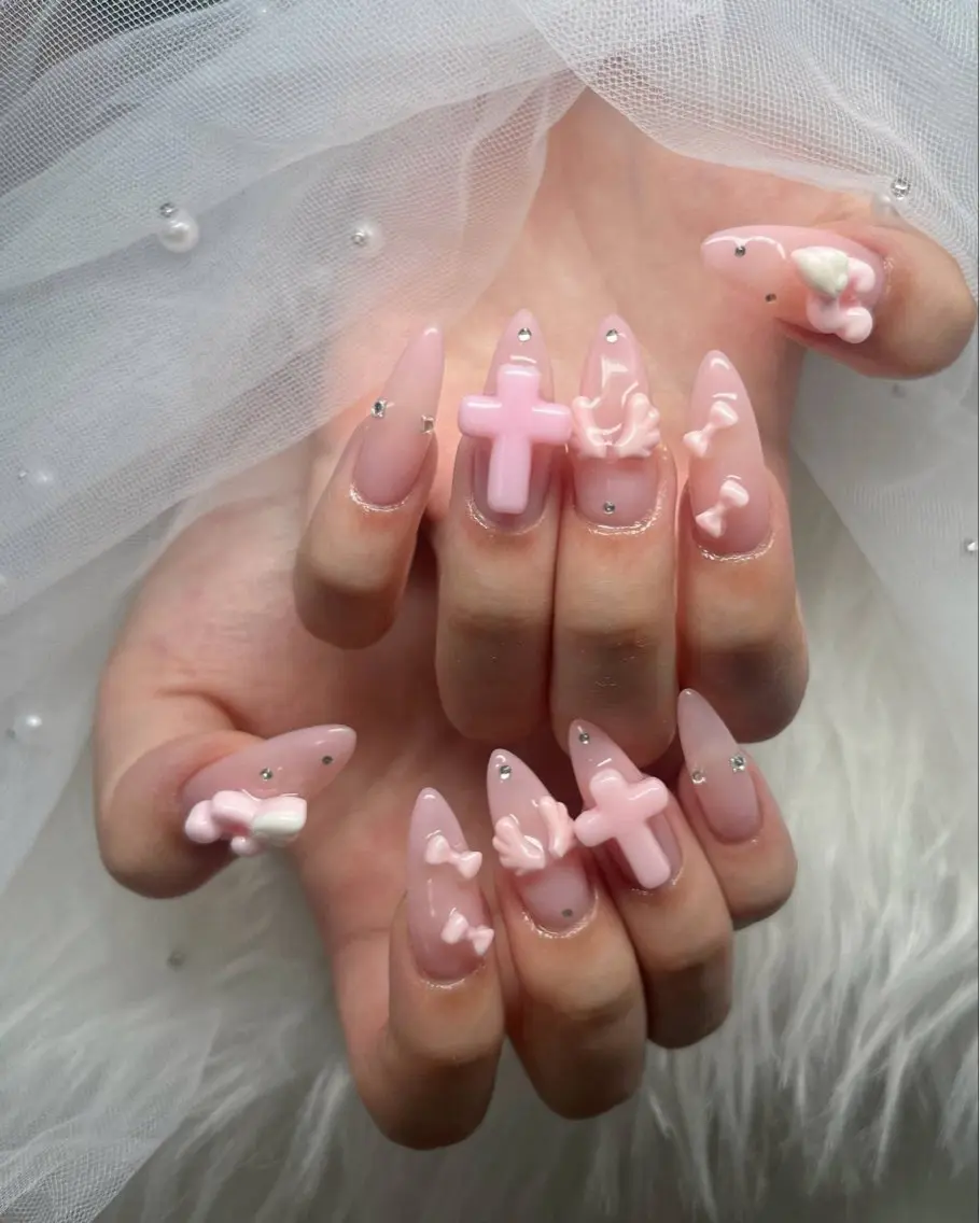 ネイル オーロラネイル フレンチネイル ジェルネイル ハロウィン キラキラネイル H.baby Nail Salonのネイルデザイン