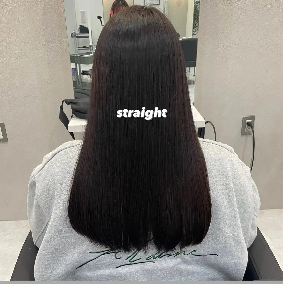 セミロング パーマ 縮毛矯正 REM天童店 伊藤汐里のヘアスタイル