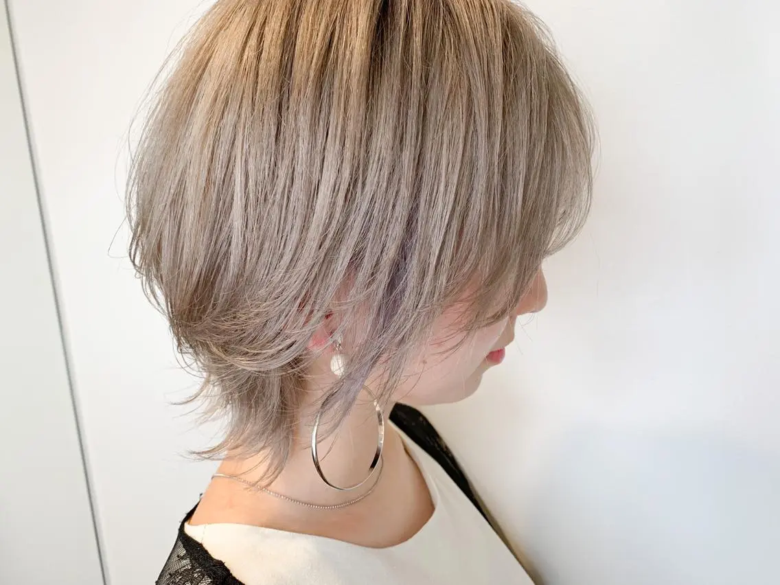 ショート カラー ボブ　ショート 特化 迫田紘史のヘアスタイル
