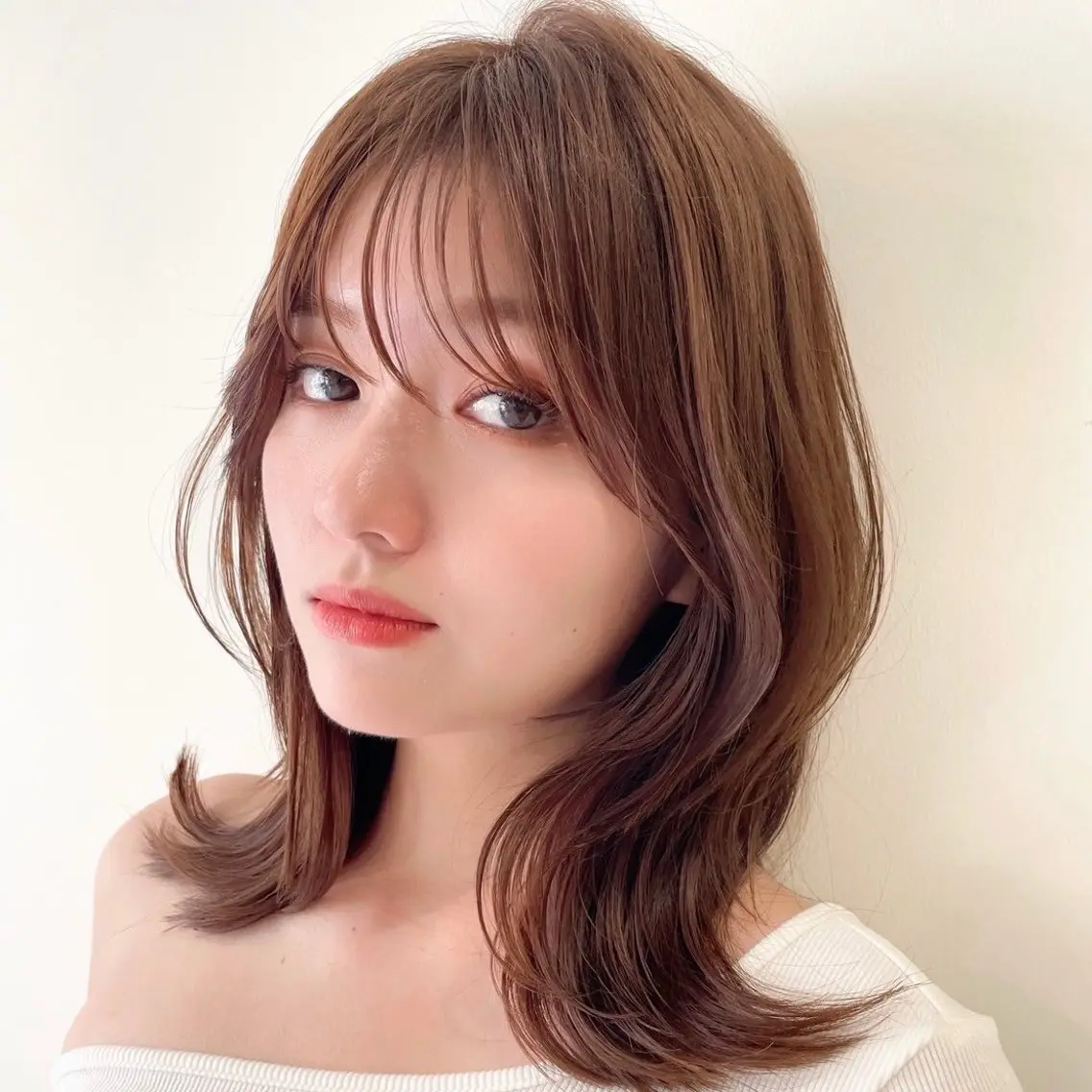 ミディアム カラー ヘアアレンジ ヘアカラー 内大久保 列夏のヘアスタイル